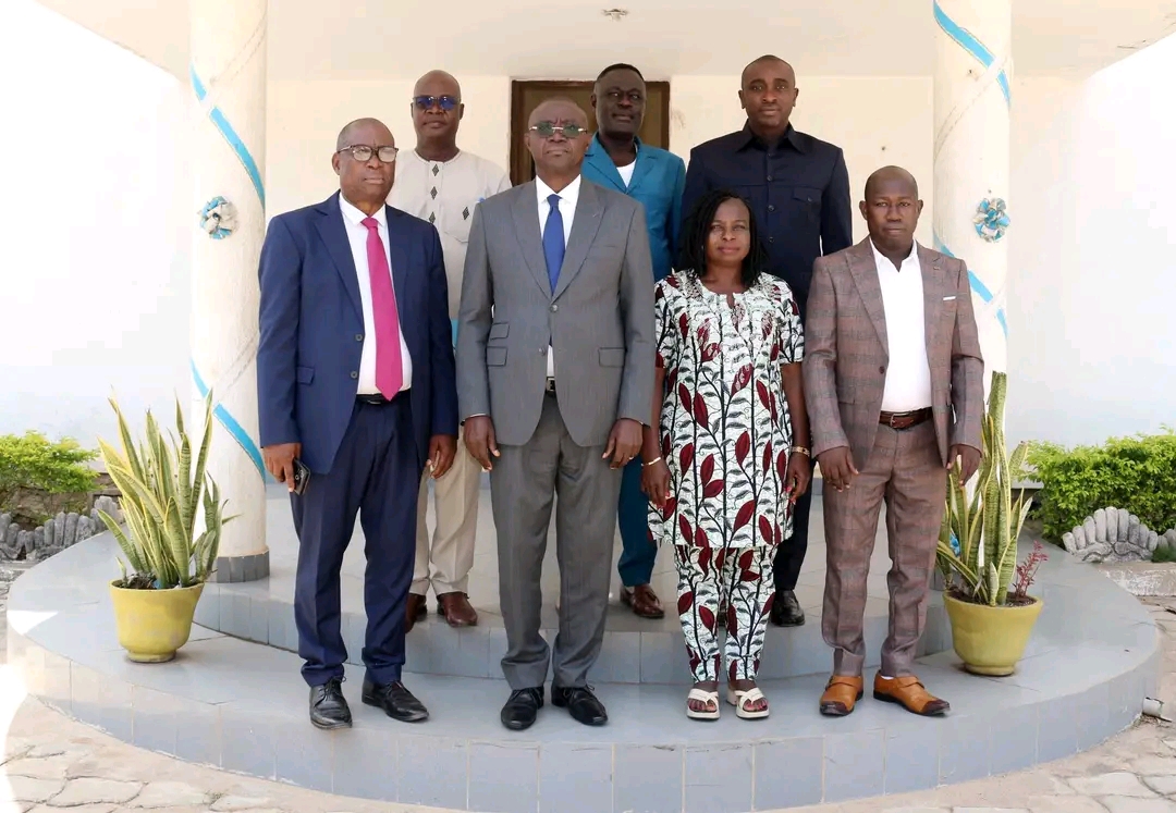 Six maires togolais en mission de coopération en France
